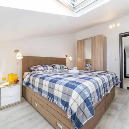 דירה Adriatic Heart Luxury - Two Bedroom With Terrace פירובאץ
