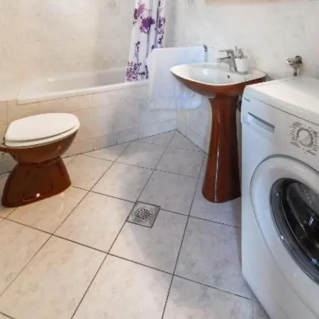 Adriatic Heart Luxury - Two Bedroom With Terrace פירובאץ