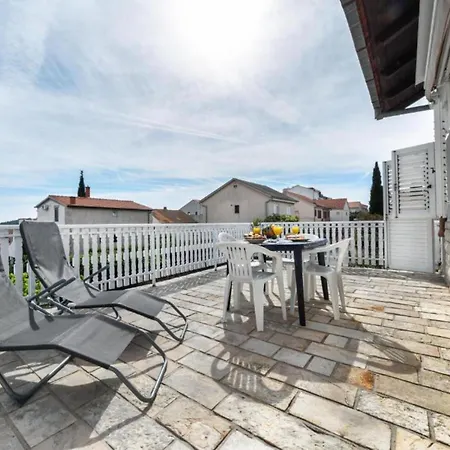 Adriatic Heart Luxury - Two Bedroom With Terrace דירה